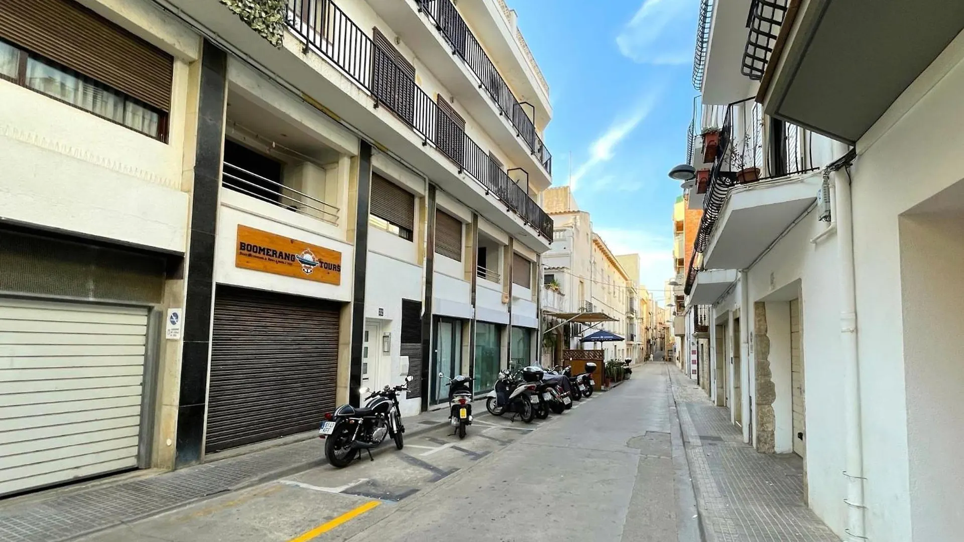 The Apartment In L'Escala Has 4 Bedrooms Spain