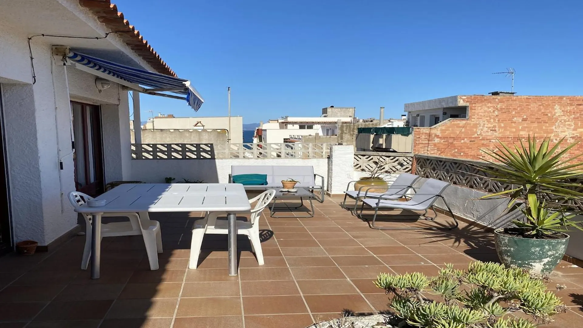 The Apartment In L'Escala Has 4 Bedrooms 0*,  Spain